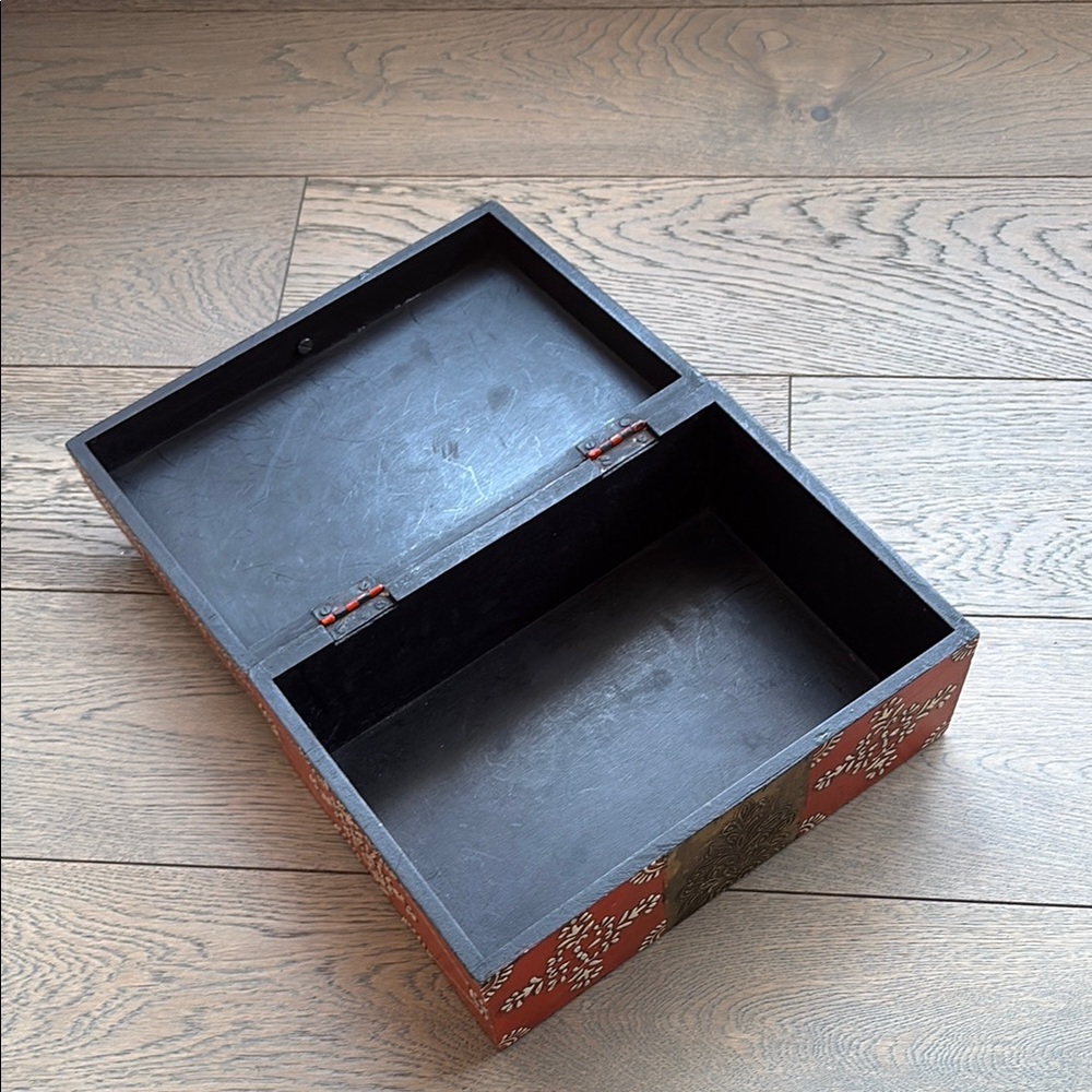 Colorful Decorative Box - Picture 2 of 7